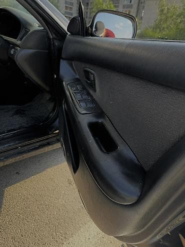 step 2: Toyota Camry: 1998 г., 2.5 л, Автомат, Бензин, Седан — 10