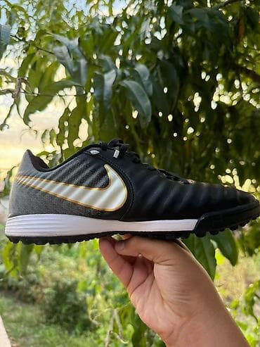 Бутсы: Футбольные бутсы Nike для искусственных покрытий (TF) - Модель — 2