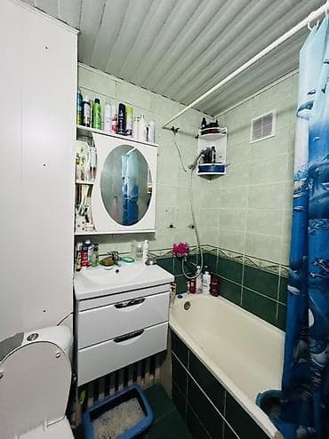 Квартиры: 3 комнаты, 60 м², 104 серия, 3 этаж, Косметический ремонт — 9