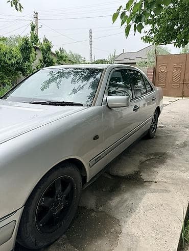 сиденья салон на мерседес 124: Mercedes-Benz E-Class: 1996 г., 2 л, Автомат, Бензин, Седан — 6