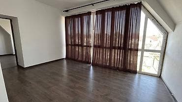 сдаю места: Сдаётся в аренду большой дом с участком в районе Азия Молл. Идеально — 7