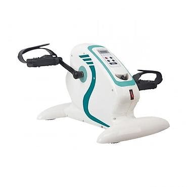 Портативный мини-велотренажер с электронным дисплеем, предназначенный