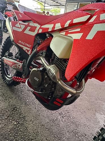 Мототехника: Эндуро-мотоцикл STONER (STN) G5 Racing, красный. - Тип: эндуро/кросс — 4
