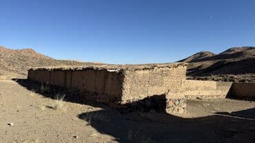 сколько стоит парковочное место: Кочкор району Мантыш айылынан Уй -Сарай участогунан сарай сатылат, 100 — 8