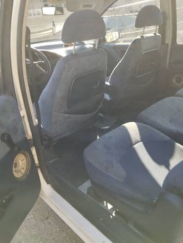 возможен обмен на дом: Ford Galaxy: 1998 г., 2 л, Механика, Бензиновая, Минивэн — 4