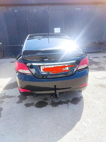 солярис фото машины: Hyundai Solaris: 2015 г., 1.6 л, Автомат, Бензин, Седан — 6