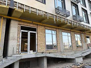 продаю студию красоты: Продажа офисов 121 м², Без ремонта, Без мебели, Бизнес центр, 1 этаж — 7