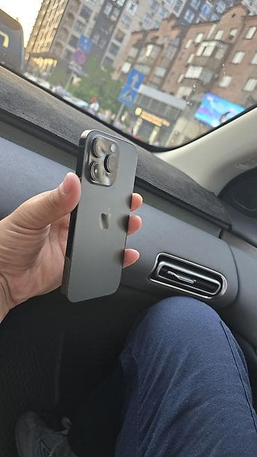 note 15: IPhone 14 Pro, Б/у, 256 ГБ, Графит, Кабель — 2