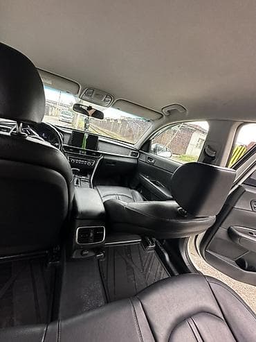 Продажа авто: Kia K5: 2019 г., 2 л, Автомат, Газ, Седан — 6