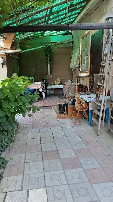 купить дом за 40000 долларов: Продается!!! Дом из жженного кирпича в районе рынка Дордоя, по ул — 6