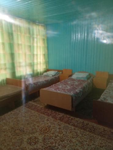 one room: Гостиница на Иссык-Куле, Чолпон-Ата, 1 место — 1