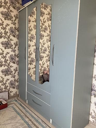 шкаф с большим зеркалом: Шифоньер, шкаф для одежды, Б/у, Прямой, ЛДСП — 2