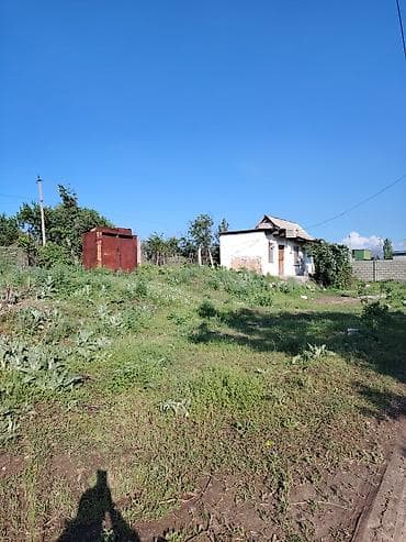 дом под бизнес: Продается земельный участок с жилым домом (садоводческое товарищество — 6