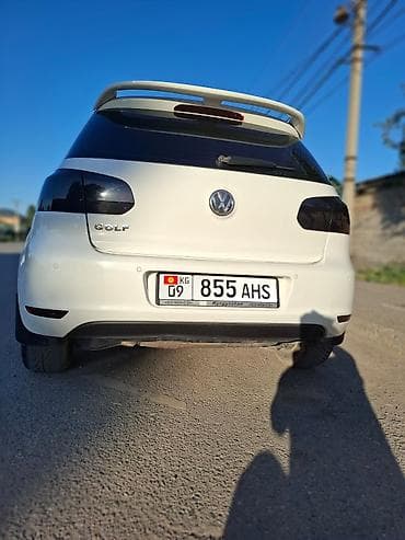 Продажа авто: Volkswagen Golf: 2010 г., 1.6 л, Автомат, Бензин, Хэтчбэк — 2