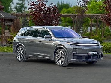 bmv x7: Lixiang L7: 2024 г., Автомат, Гибрид, Кроссовер — 2