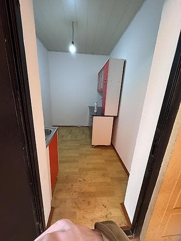 сдается квартира часный дом: Сдается однокомнатная квартира с прихожей. Вода в доме есть, душ нет — 4