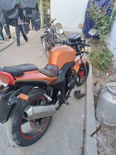 купить японский минитрактор с куном: Мотоцикл дорожный (стрит), оранжево‑чёрный Описание: - Классический — 2