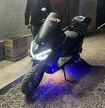 мотоцикл урал цена бишкек: Макси-скутер 150 куб. см, Бензин, Колдонулган — 1