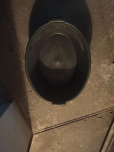 бак пластик: Пластиковое овальное ведро/таз для хозяйственных нужд. - Материал — 1