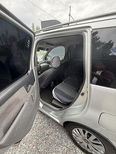 Транспорт: Toyota Yaris Verso: 2001 г., 1.5 л, Механика, Универсал — 2