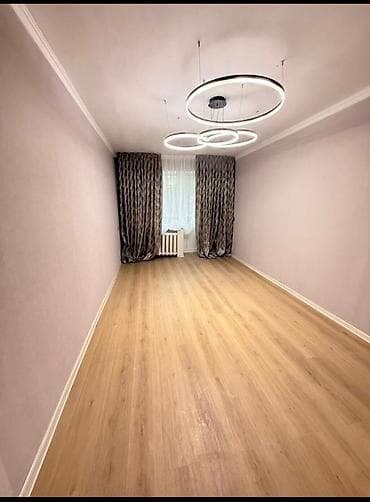 трех комнатную квартиру 8мкр: 3 комнаты, 54 м², 104 серия, 3 этаж, Евроремонт — 1
