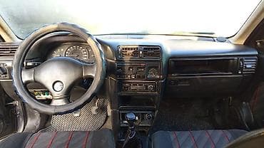 hyndai tukson: Opel Vectra: 1992 г., Ручные, Бензин, Седан — 3