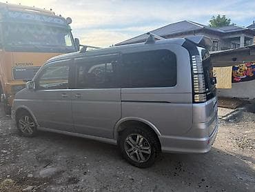 Honda Stepwgn: 2004 г., 2.4 л, Автомат, Бензин, Минивэн at lalafo.kg Honda Stepwgn: 2004 г., 2.4 л, Автомат, Бензин, Минивэн
