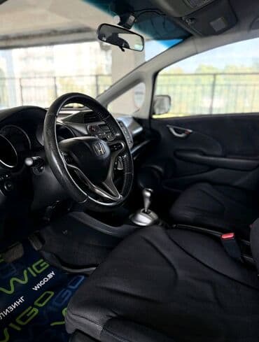 Ковролин: Honda Jazz: 2009 г., 1.3 л, Робот, Бензин — 5