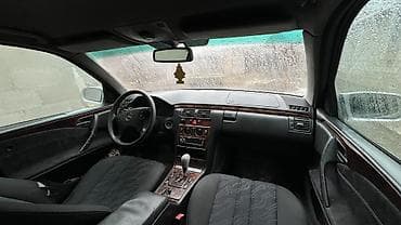 салон на 210 мерседес: Mercedes-Benz E-Class: 2000 г., 2.2 л, Автомат, Дизель, Седан — 3