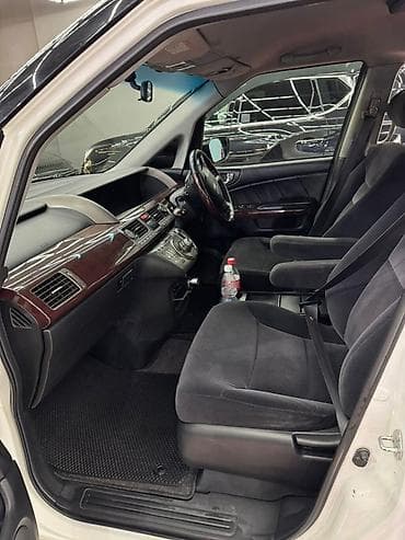 elysion: Honda Elysion: 2006 г., Автомат, Минивэн — 3