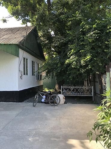 контейнер дордой мурас спорт: Жилой дом с хозяйственными постройками и большим двором. Сарай на 50 — 2