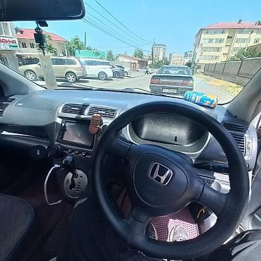 honda 1: Honda Civic: 2001 г., 1.5 л, Вариатор, Хэтчбэк — 4