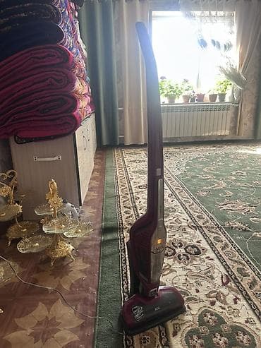 Жылытуу приборлору: Вертикальный аккумуляторный пылесос AEG ErgoRapido (серия 2 в 1), цвет — 1