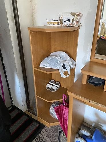 угловой туалетный столик: Туалетный столик с зеркалом и угловой стеллаж - Материал: ЛДСП под — 2