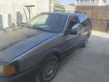 машина volkswagen: Volkswagen Passat Variant: 1989 г., Универсал — 3