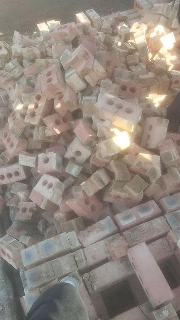 кирпич койгон балдар керек: Тешиктүү, Бышкан кирпич, Бирдик, 250×120×65 — 3