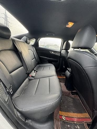 geely coolray: Kia K3: 2019 г., 1.6 л, Автомат, Гибрид, Седан — 6
