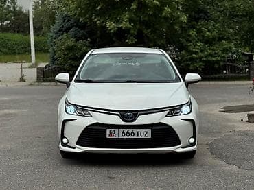 Продажа авто: Toyota Corolla: 2022 г., 1.8 л, Вариатор, Гибрид, Седан — 1