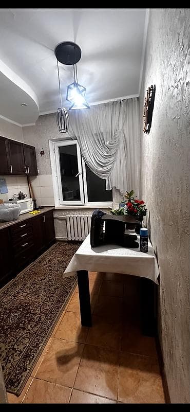 flat rent: 3 комнаты, Собственник, С мебелью частично — 1