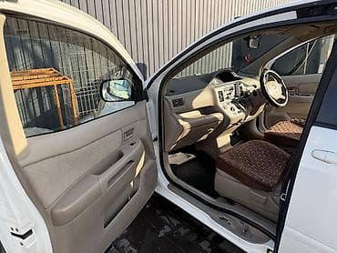 soma fix: Toyota Raum: 2005 г., 1.5 л, Автомат, Бензин, Хэтчбэк — 3