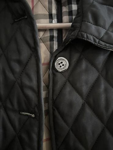 куртка барбери: Стёганая куртка Burberry в классическом стиле. - Цвет: чёрный - Узор — 3