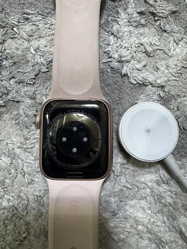 apple watch 3 цена в бишкеке: Apple Watch Series 6, 40 мм, корпус цвета Gold (розовое золото), экран — 2