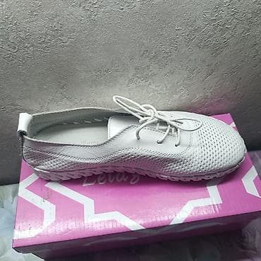 nike react: Женские повседневные кеды/сникеры белые - Верх: перфорированный — 3