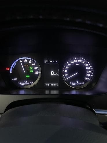 sonata 2004: Hyundai Sonata: 2018 г., 2 л, Автомат, Гибрид, Седан — 10