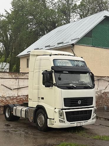 компрессоры б у: Тягач, Volvo, 2013 г. — 2