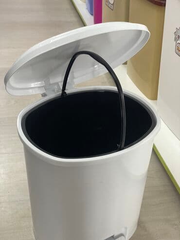 эко урны: Урна с педалью и внутренним ведром 12л Белый, бежево-коричневый — 3