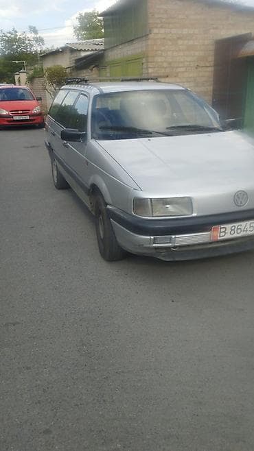 Унаа: Volkswagen Passat Variant: 1989 г., 1.8 л, Кол менен иштөөчү, Бензин, Универсал — 1