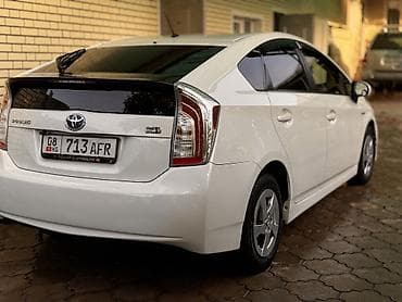 prius v: Toyota Prius: 2012 г., 1.8 л, Гибрид, Седан — 3