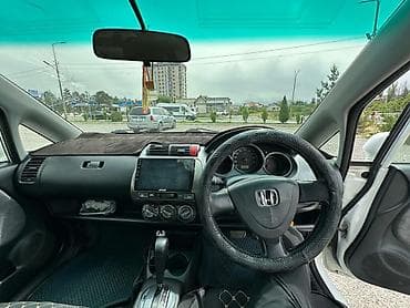 фит задний дверь: Honda Fit: 2003 г., 1.3 л, Вариатор, Бензин, Хэтчбэк — 7