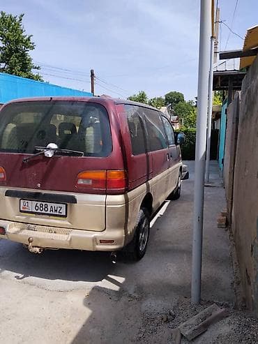 делика митсубиши: Mitsubishi Space Gear: 1995 г., 2 л, Бензин, Минивэн — 3